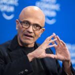 „Microsoft“ labiau nei bet kada atvirai konkuruoja su „OpenAI“, Anthropic